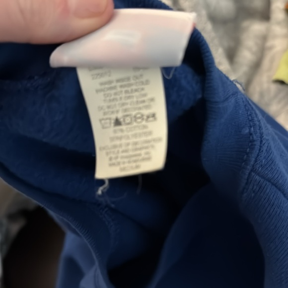 NFL colts sweatshirt size medium - Picture 4 of 5